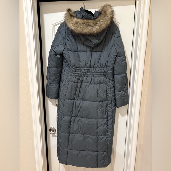 Tower by London Fog Long Quilted Puffer Coat w/Faux Fur Hood – Titanium - XL NWT - Picture 3 of 12